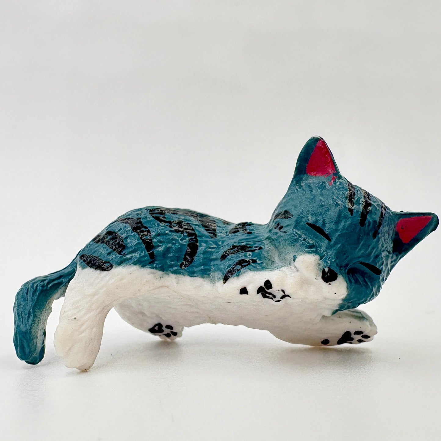 8 Pcs Cat Figurine Set