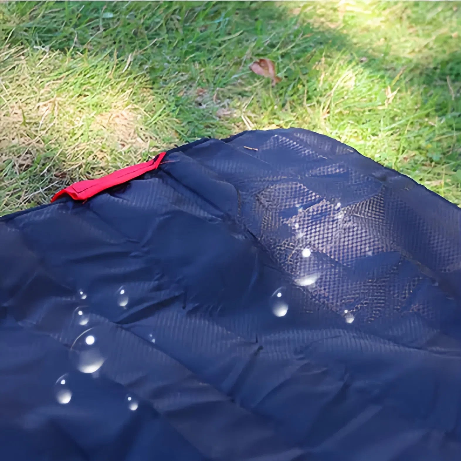 Ultra-Compact Waterproof Pocket Picnic Blanket